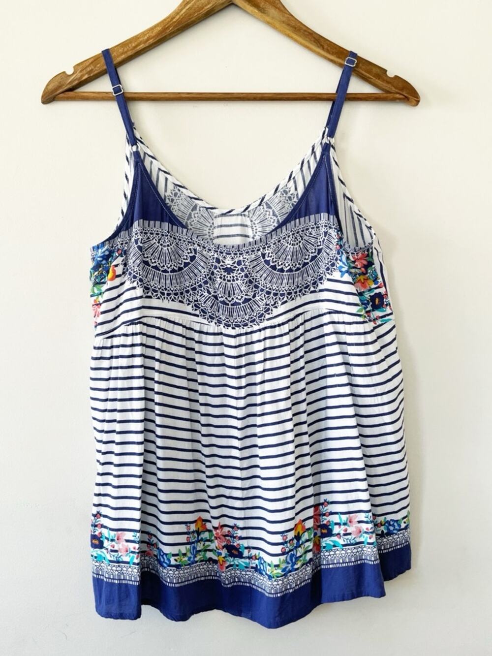 CAbi Navy and White Striped Cami with Floral Hem Size Medium EUC
